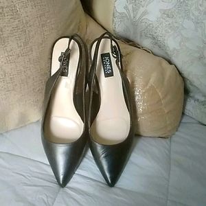 Jones New York sling back heels